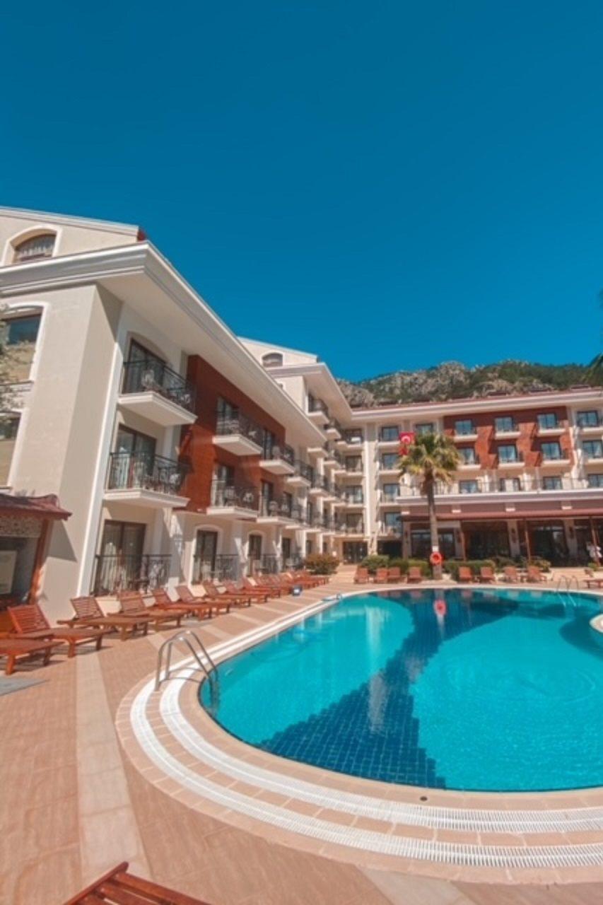 Meril Club Hotel Marmaris (Adults Only) トゥルンチュ エクステリア 写真